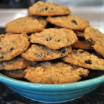 Simple and Delicious Oatmeal Raisin Cookies